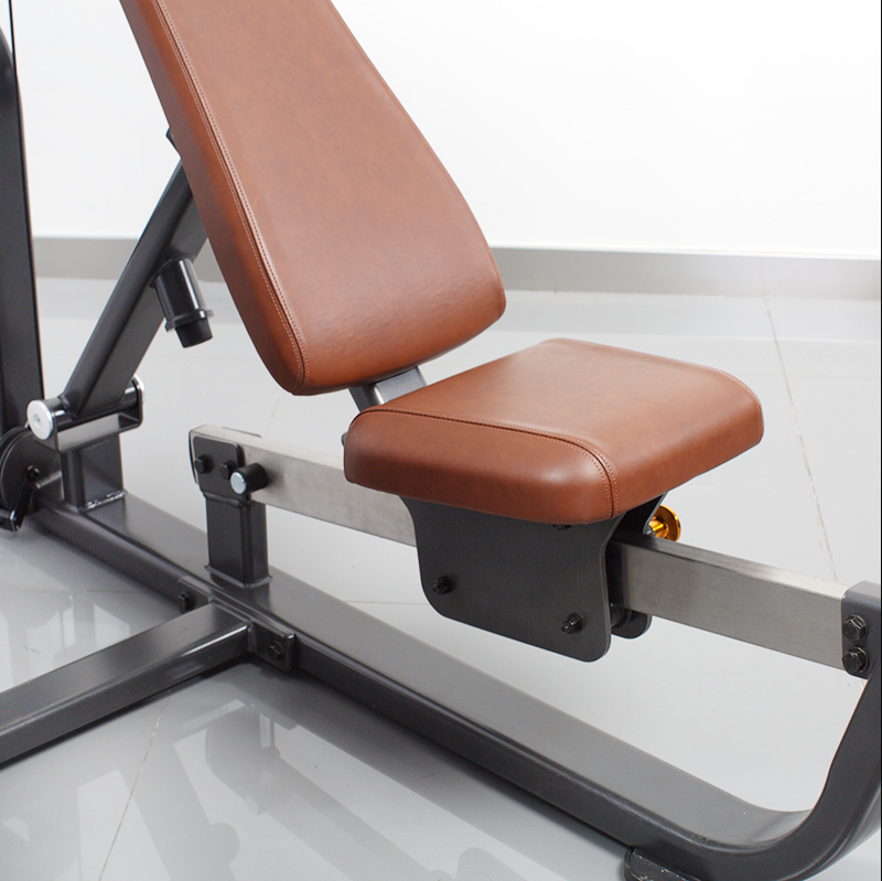 Iso-Lateral Chest Press Machine